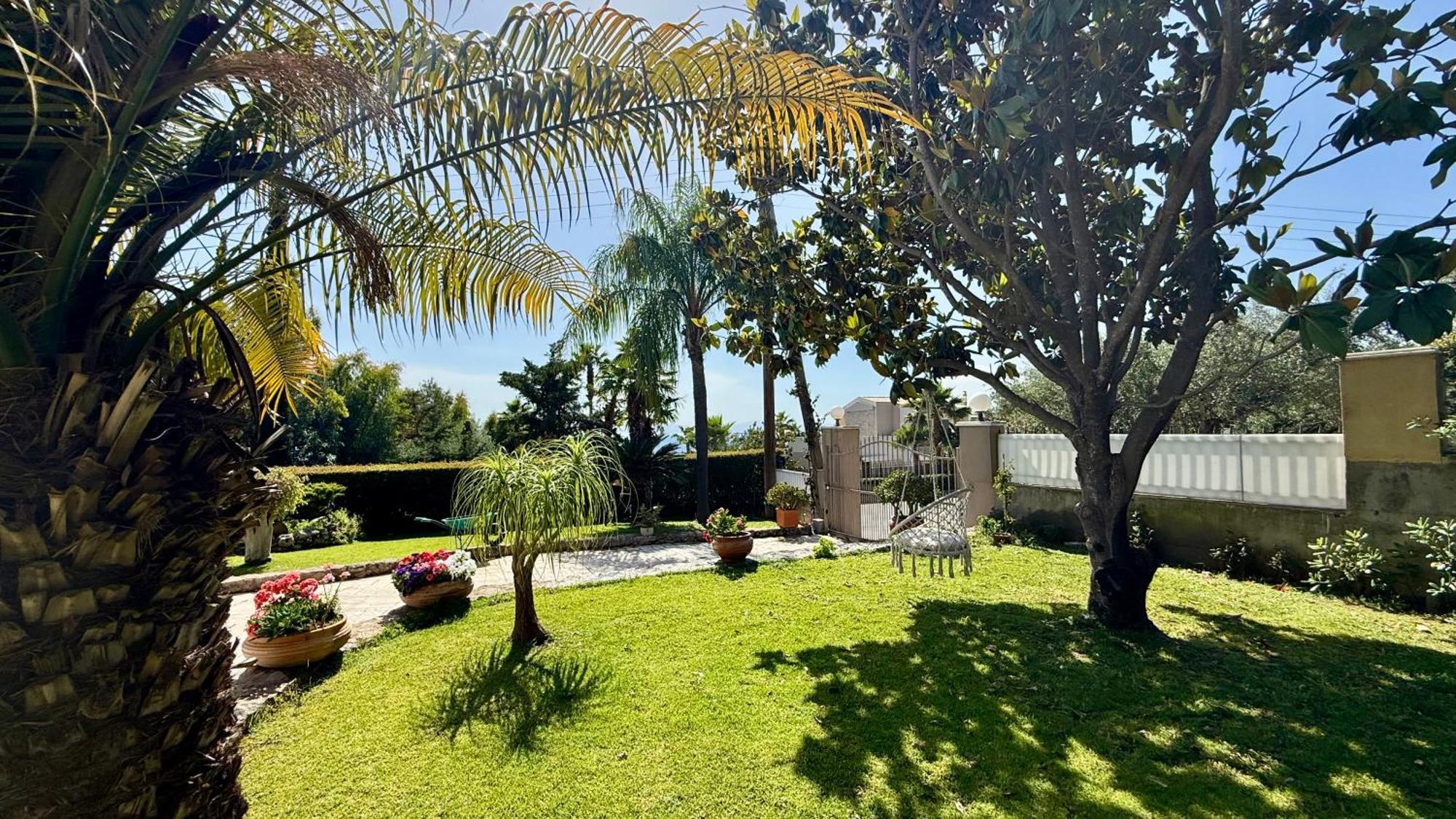 Le Jardin Apartment Kalamata Luaran gambar